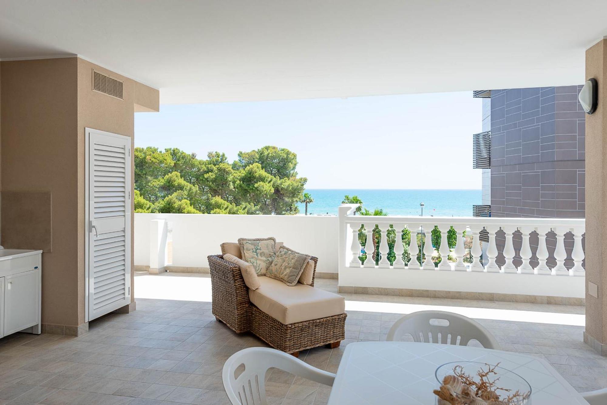 Residence Costa Alba Adriatica Esterno foto